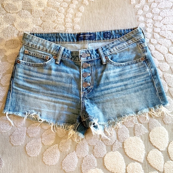 Lucky Brand Pants - Lucky Brand Women’s Cut Off Jean Shorts (Size 27) / (Size 4)